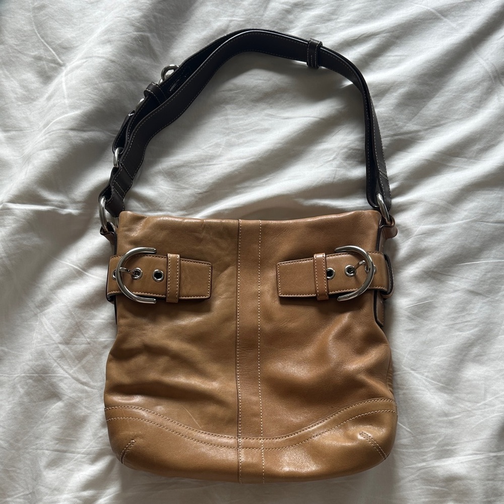 Coach 1452 Tan & Silver Purse